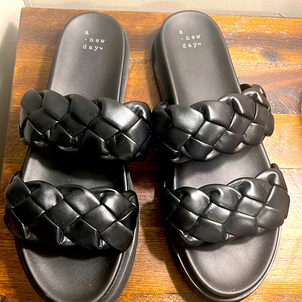 Black Braided Sandals